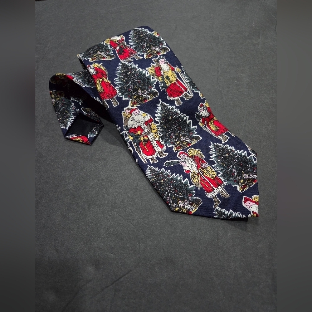 Ferrell Reed Festive Christmas Patterned Tie 56  in.